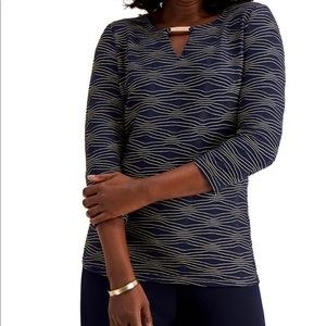 JM Collection Jacquard Metallic Top